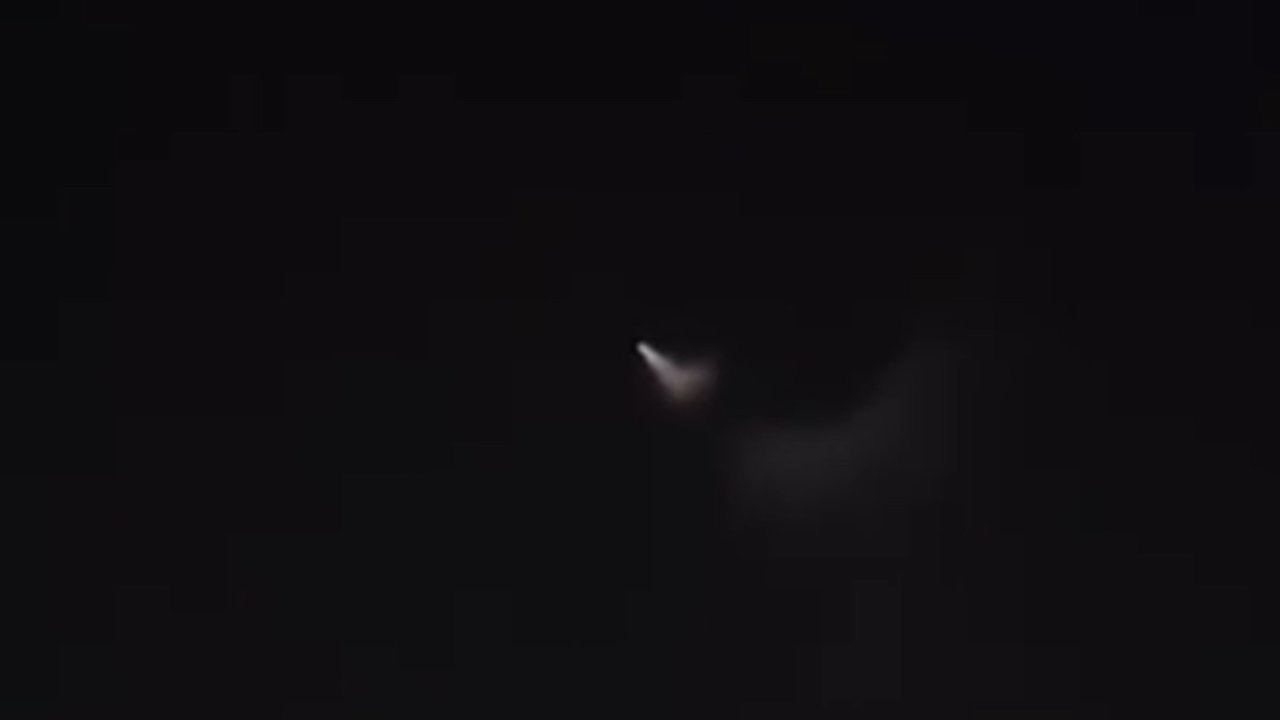 İran’dan fırlatılan füzeler Yüksekova ve Şemdinli semalarında görüldü