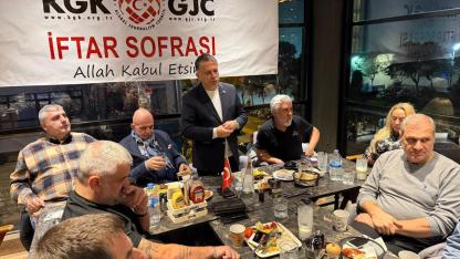 İstanbul KGK iftarına kadınlar damga vurdu