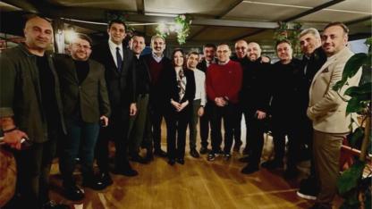 KAREV’in Eğitim Gönüllüleri iftarda buluştu