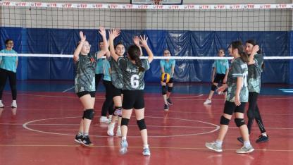 Küçükler Voleybol Şampiyonları belli oldu