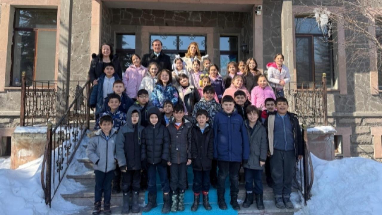 Minik öğrencilerden uzaya bilimsel yolculuk