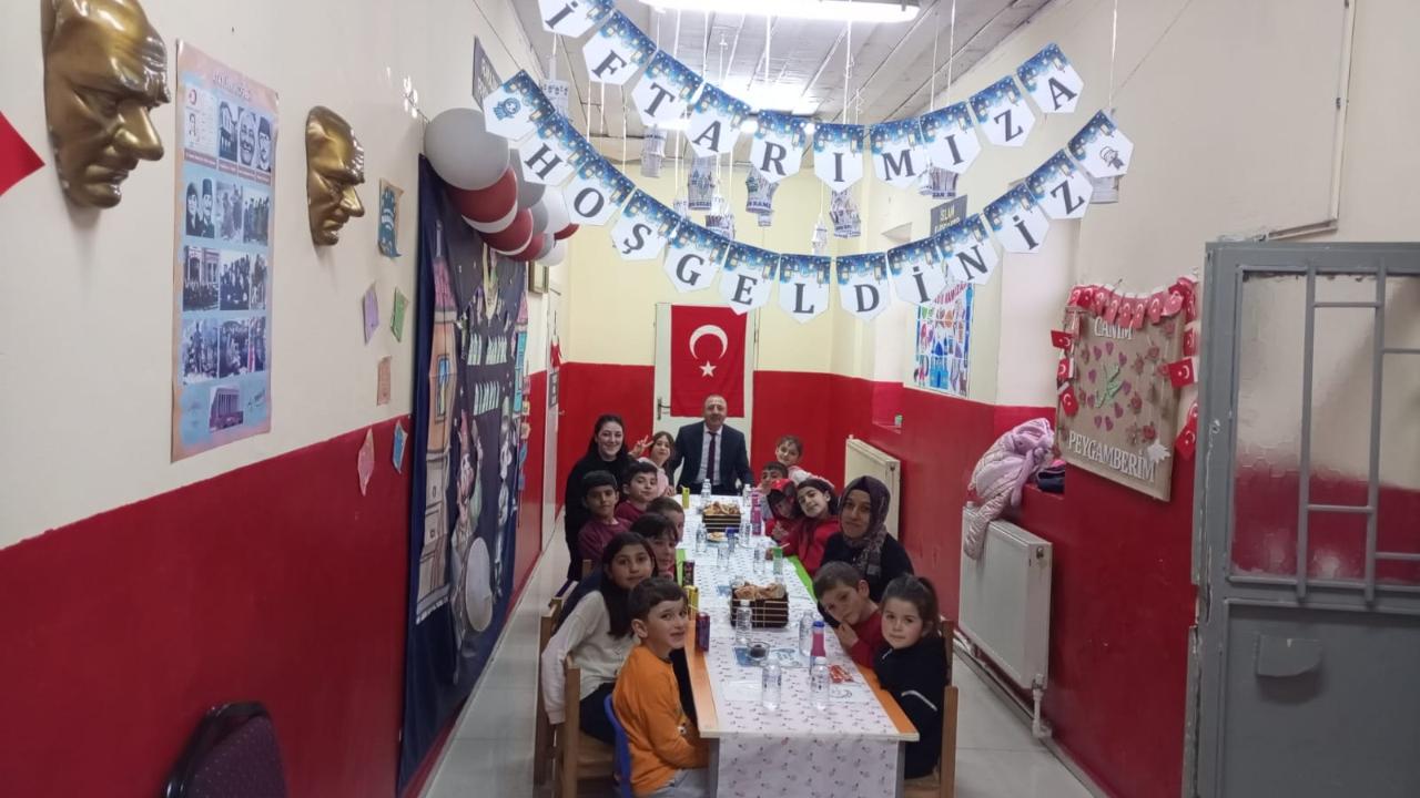 Ramazan’ın bereketi aynı sofrada paylaşıldı