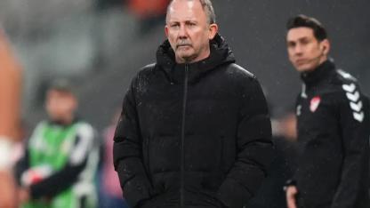 Sergen Yalçın, ''30 gündür oruç tutan tek oyuncu o!'' deyip öğrencisini övdü de övdü