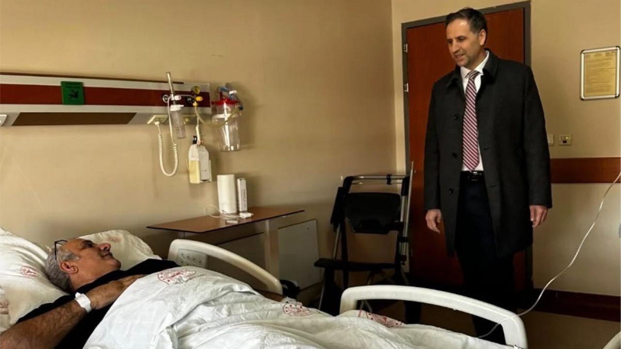 Vekil İncesu’dan Hastalara Bayram Ziyareti