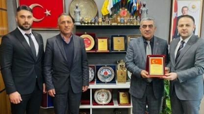 Vekil Koç, muhtarları gazi mecliste ağırladı