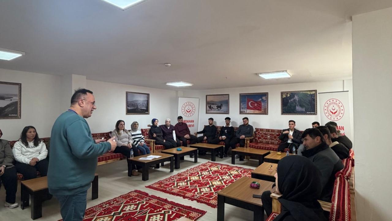 Yaşlı bakımında farkındalık artıyor