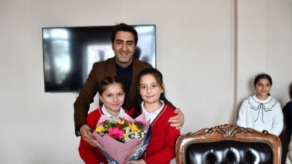 Sarıkamışlı öğrencilerden "Oyuncu Beyinler" turnuvasında gururlandıran başarı