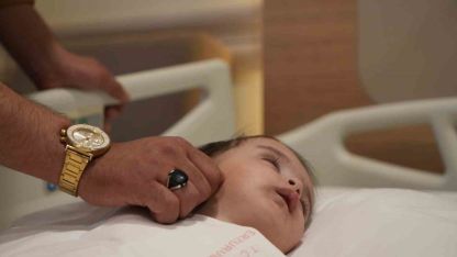 Erzurum Şehir Hastanesi’nde bir ilk: Kumsal bebek şifa buldu