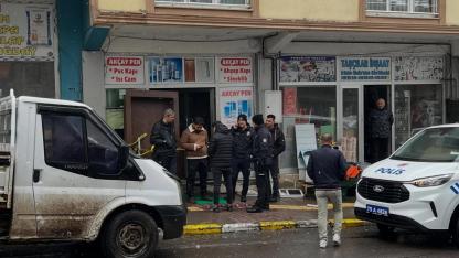 Alacak-verecek kavgası kanlı bitti: 1 ölü