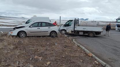 Ardahan-Göle yolunda trafik kazası