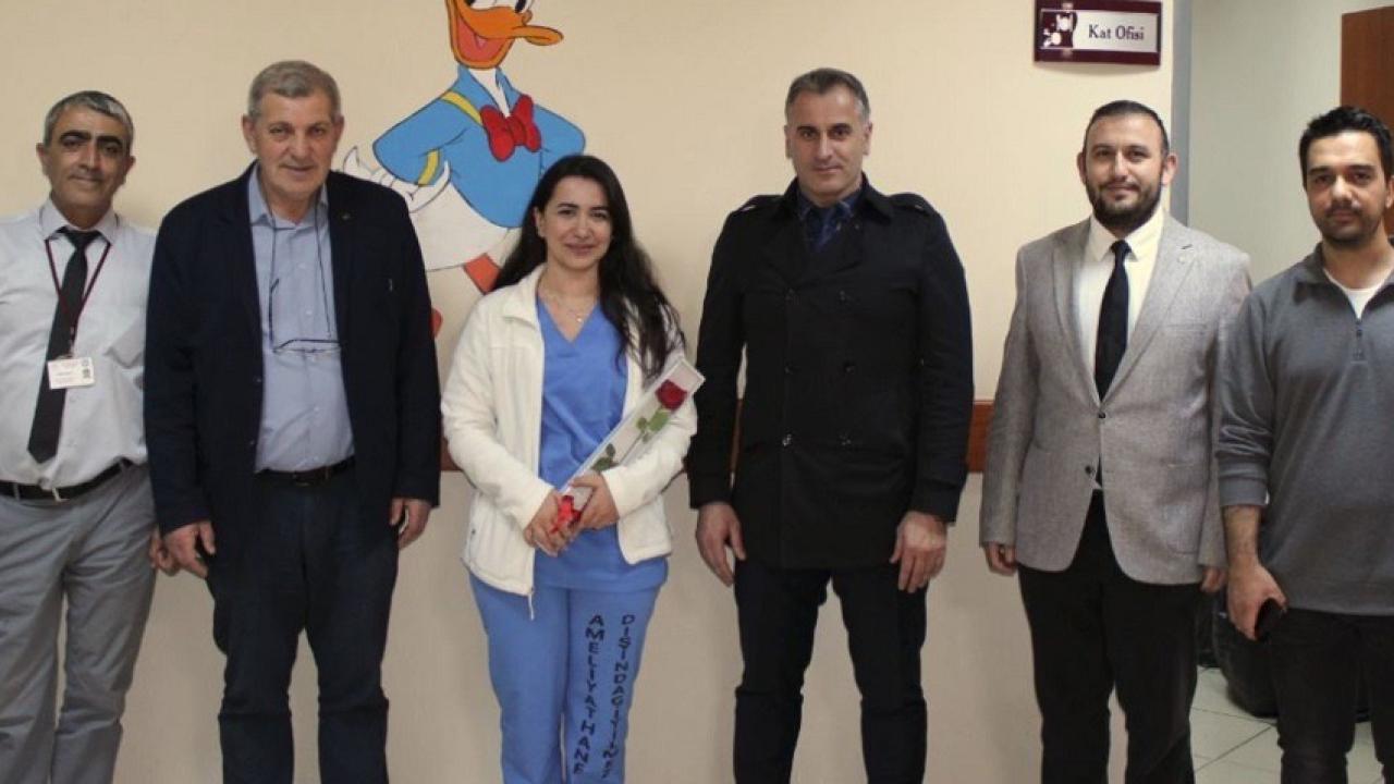 Askeroğlu’ndan sağlık ordusuna moral ziyareti