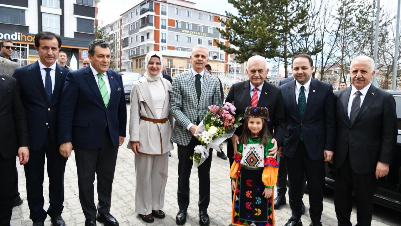 Binali Yıldırım’dan Ardahan’a ziyaret