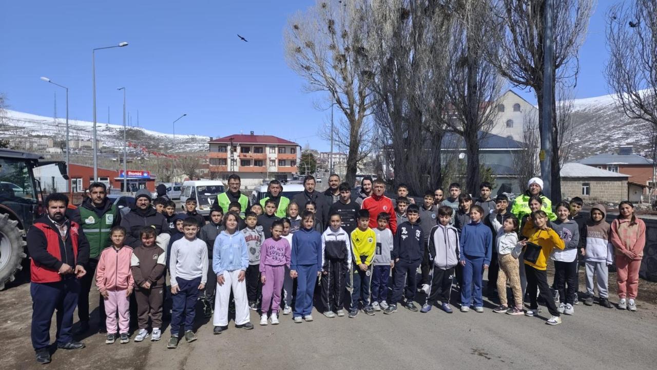 Çıldır’da 23 Nisan coşkusu sporla taçlandı