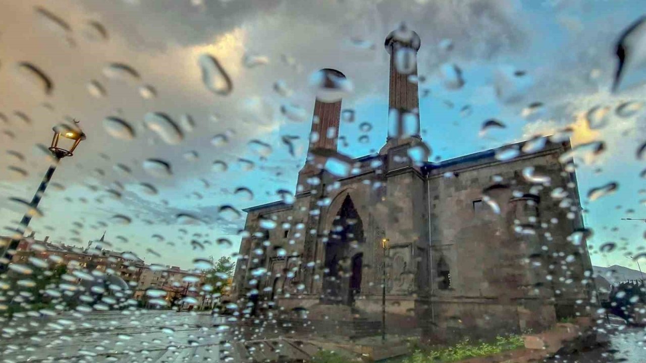 Doğu’da yüksek kesimlerde kar var