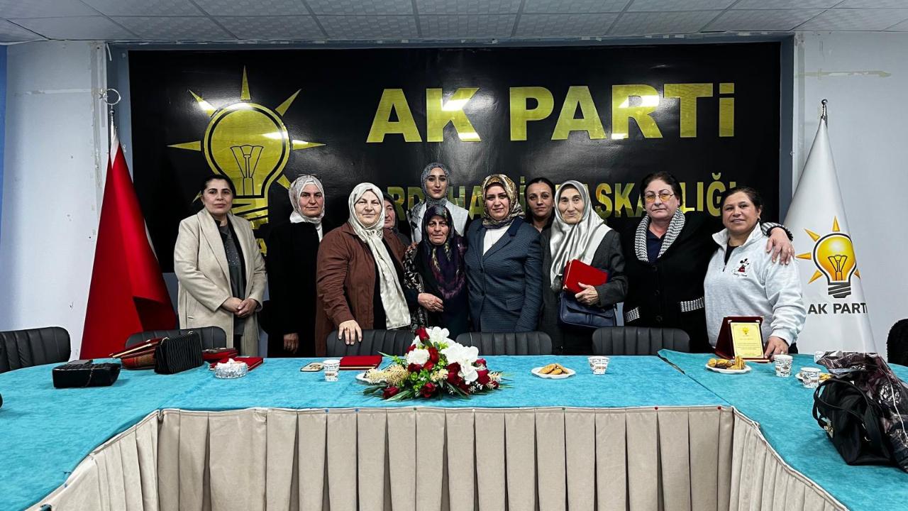 Geçmişten geleceğe vefa programı gerçekleşti