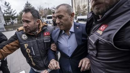 Gözaltındaki eski vali Tuncay Sonel'in ilk sözleri: Ben devletin valisiyim, emniyette ifade vermem