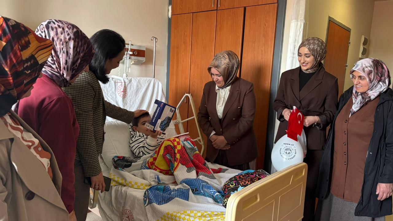 Gülümseten 23 Nisan Ziyareti