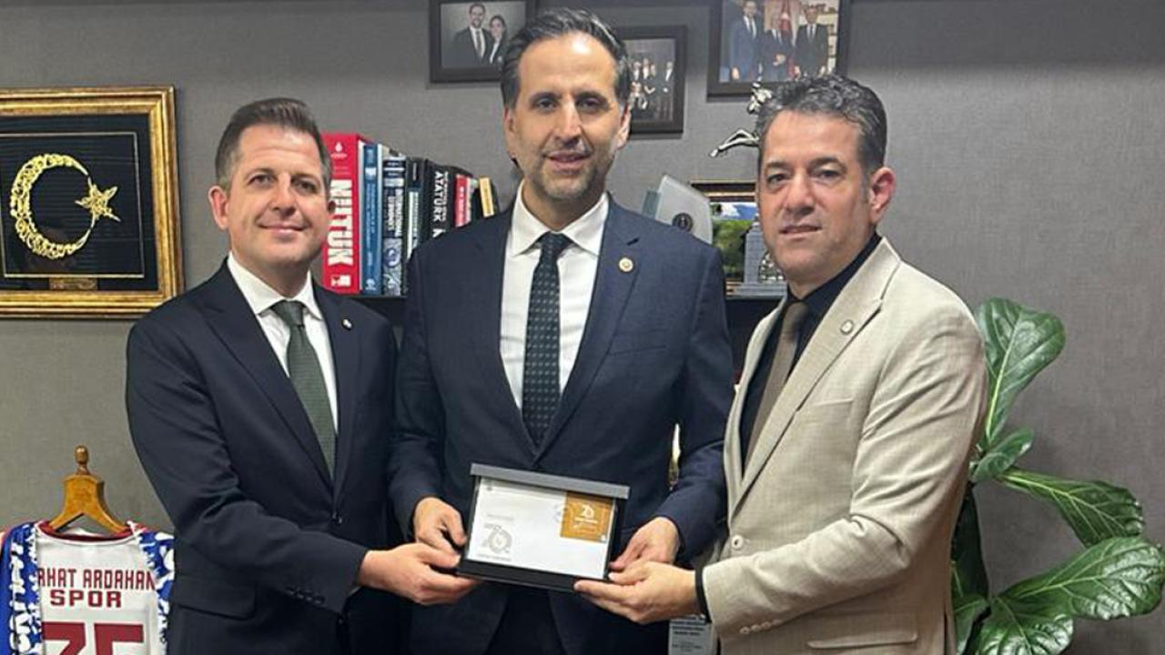 Milletvekili İncesu, Eczacılarla bir araya geldi