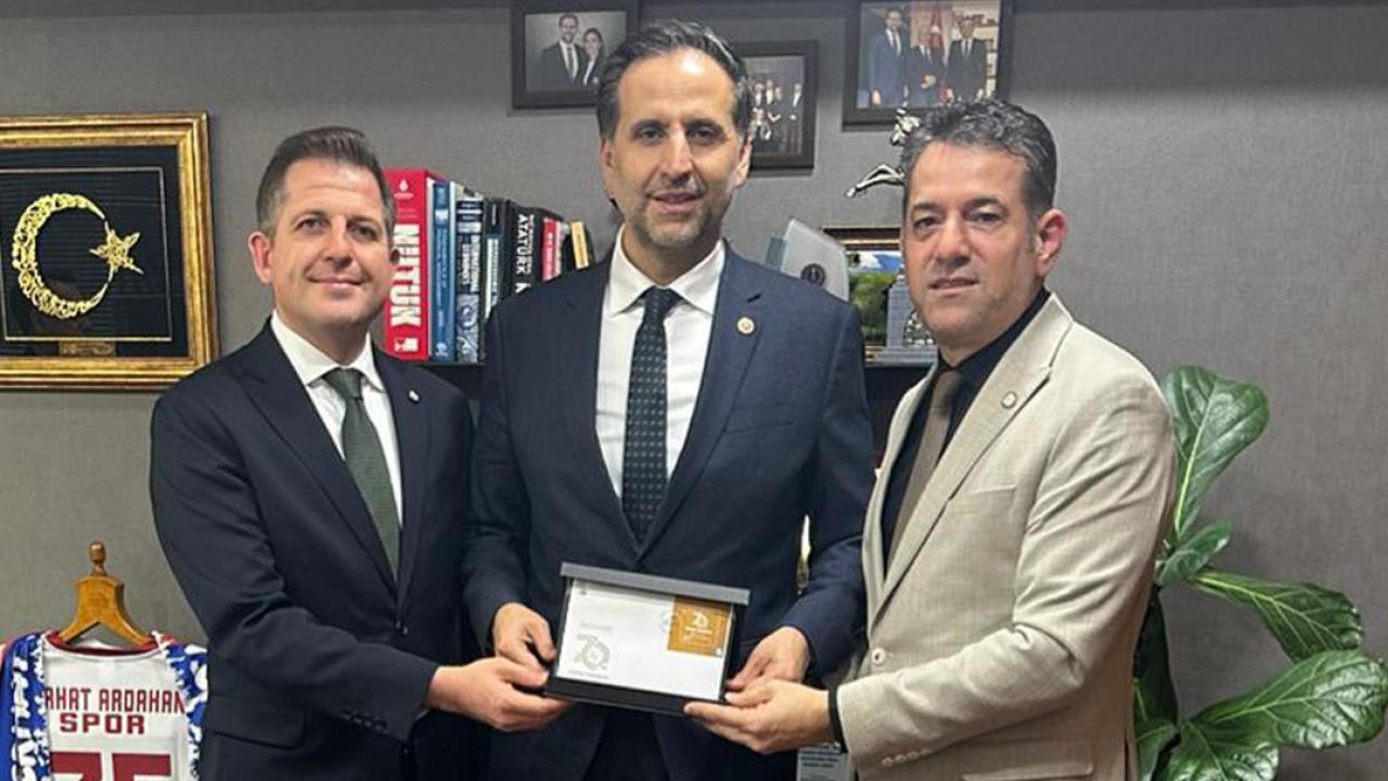 Milletvekili İncesu, Eczacılarla bir araya geldi