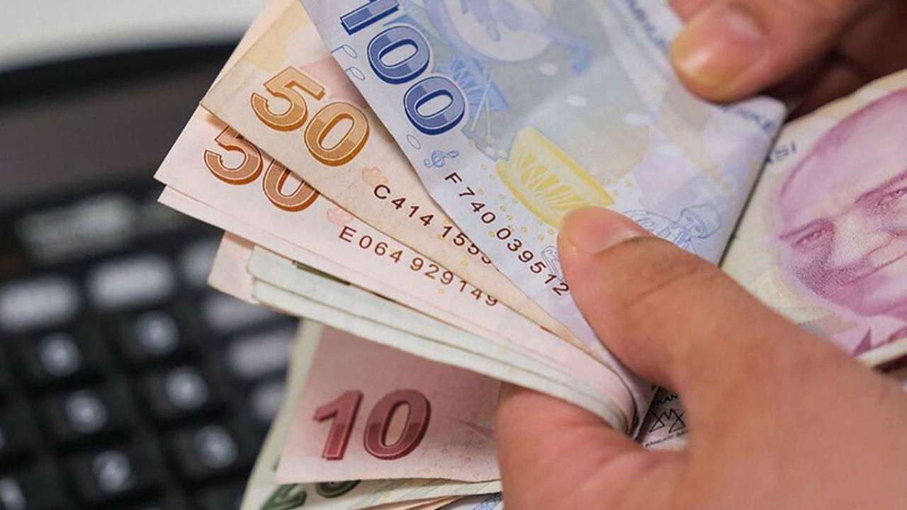 Milyonların beklediği kritik ipucu geldi: İşte memur ve emekliyi temmuzda bekleyen zam