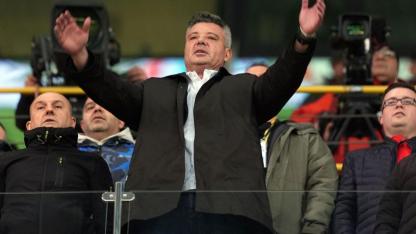 Sadettin Saran çıldırdı: Takımı paraya boğacak