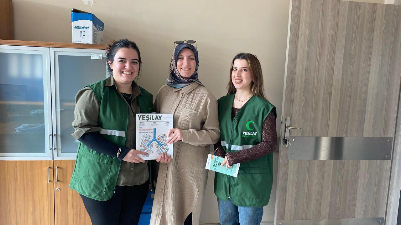 Sağlık Haftası’nda Yeşilay sahada