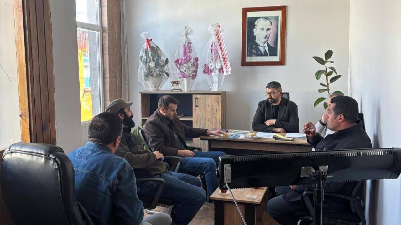 Sarıkaya Yönetimi Sahada: Üreticilerin Sorunları Yerinde Dinleniyor