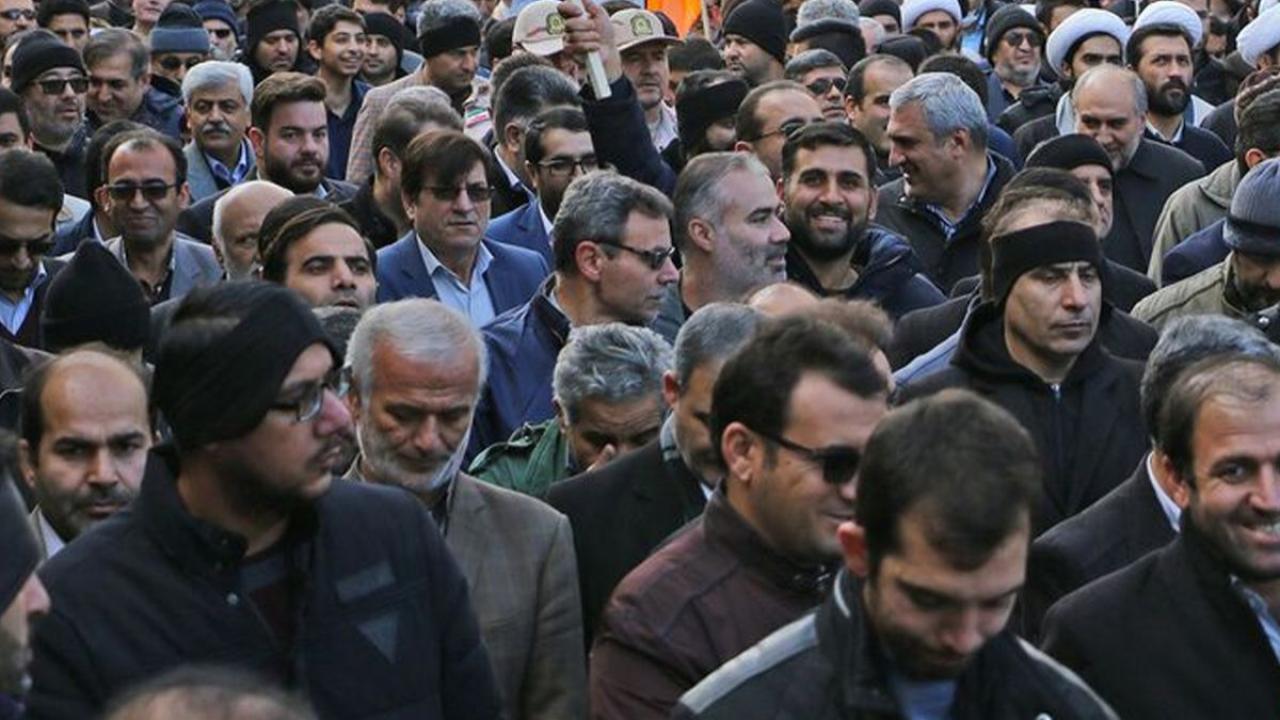 Savaş sürerken İran’dan ses getirecek adım! Listede onlarca isim var