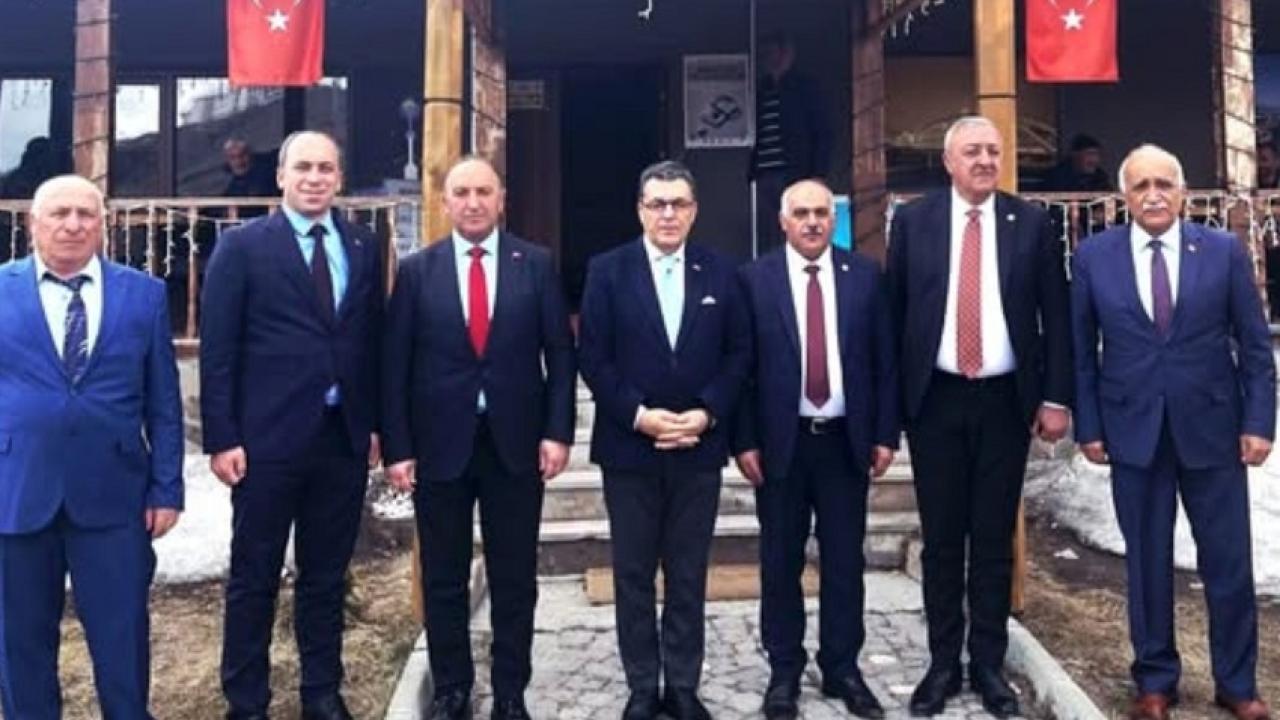 Siyaset üstü buluşma: AK Parti ve CHP’li Başkanlar “Can Dostlar” için el-ele verdi