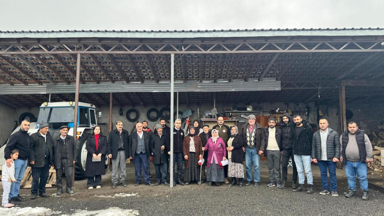 Tarımda sorunlar yerinde dinlendi