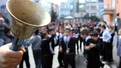 Yapılan kanlı saldırılar sonrası okullarda bir dönem sona erdi