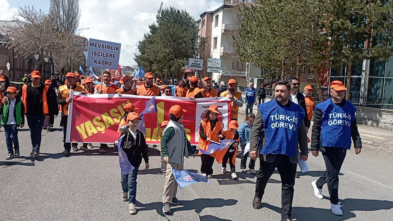 1 Mayıs Ardahan’da renkli görüntülere sahne oldu