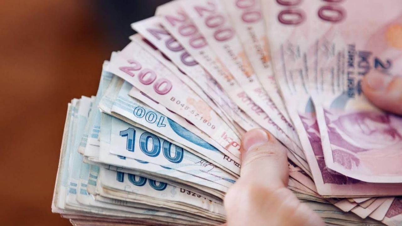 AK Parti'den "ara zam" açıklaması: Gündemimizde herhangi bir çalışma yok