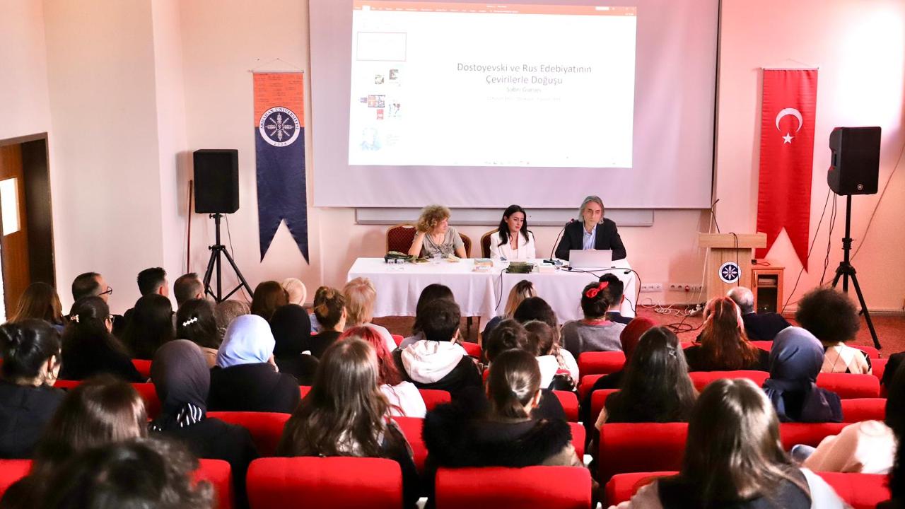 ARÜ'de edebiyat dolu etkinlik