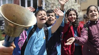 Bakan Tekin sinyali verdi! Eğitim takviminde sürpriz değişiklik