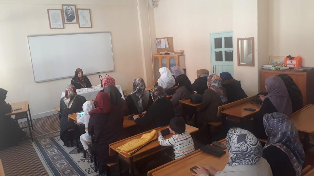 Posof’ta Ezanın Hikmeti Anlatıldı