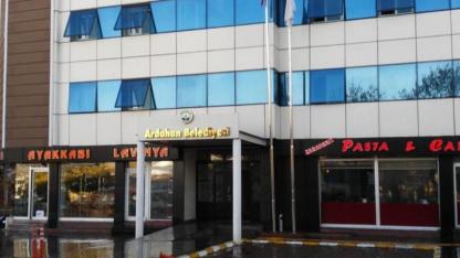 SICAK ASFALT YOL VE KALDIRIM YAPTIRILACAKTIR