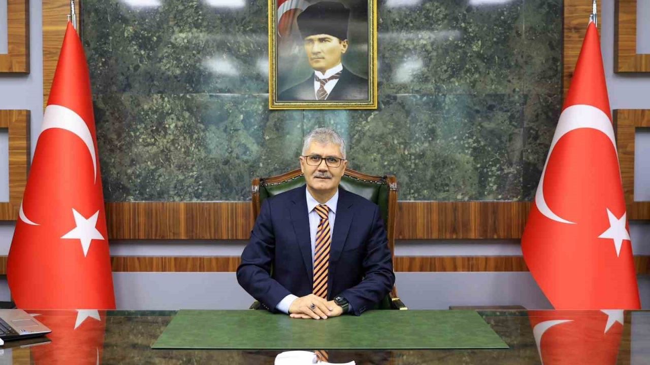Vali Çelik: "İlimiz genelinde yapı stokumuz  yüzde 75 oranında yenilenmiştir"