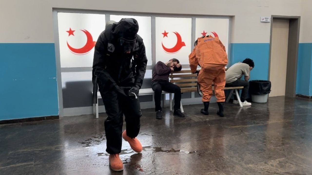 Van Geri Gönderme Merkezi’nde KBRN tatbikatı yapıldı