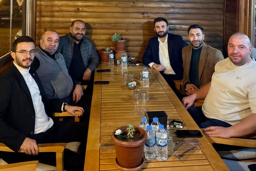 AK Gençliğin mimarları selefiyle buluştu