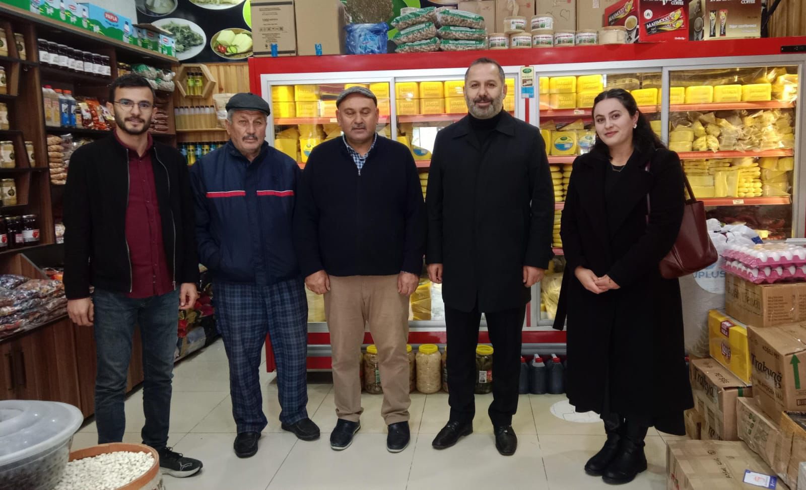 AK Parti Ardahan teşkilatı sahada