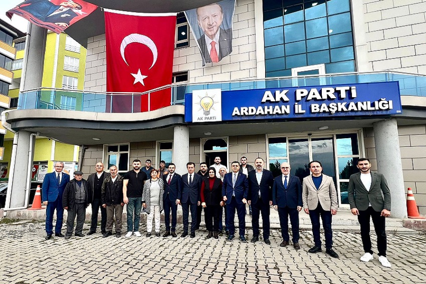 Ak Parti İstanbul Milletvekili Bayram, Ardahan’da temaslarda bulundu