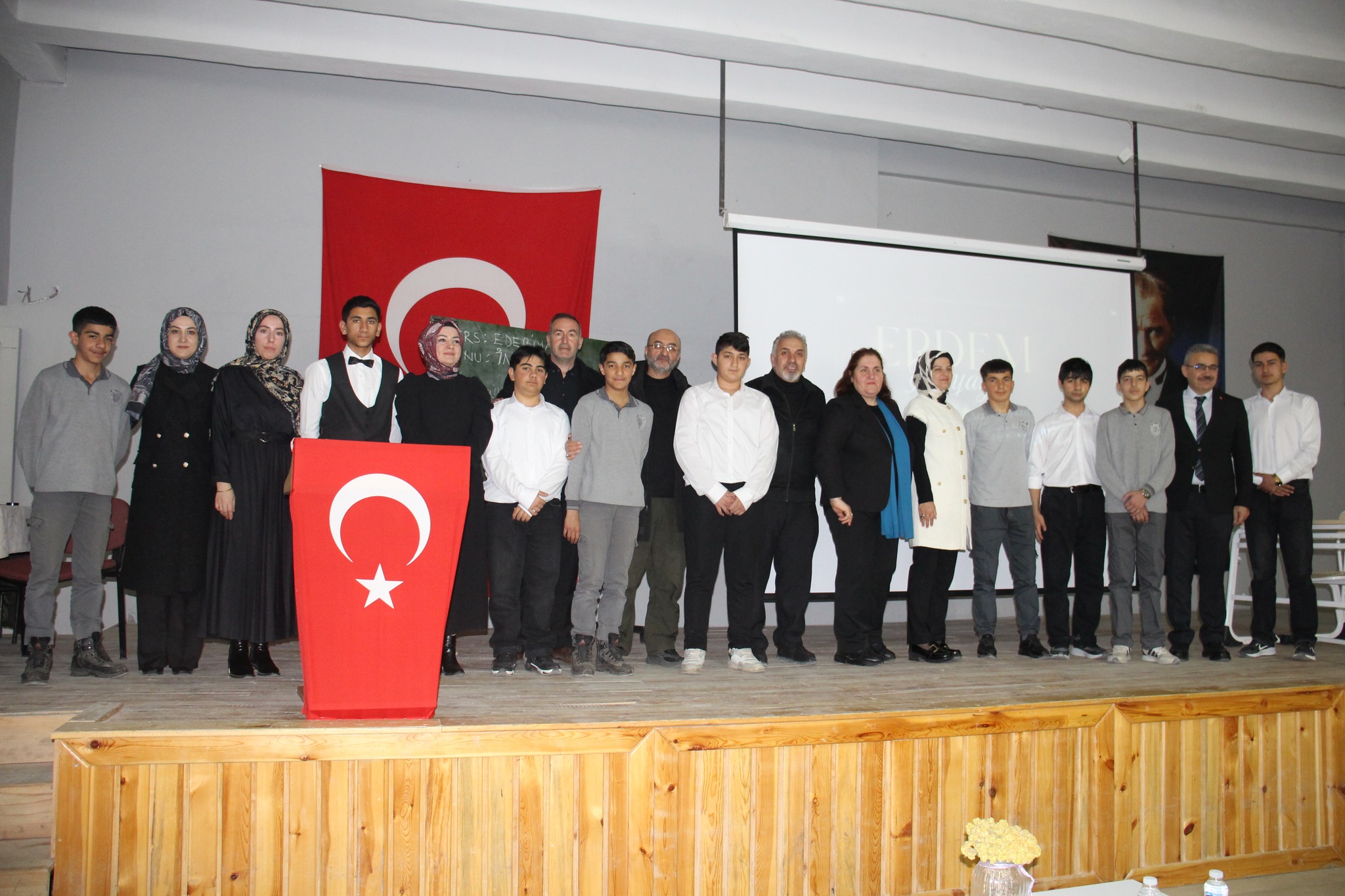 Ardahan’da Edebiyat dolu anma günü