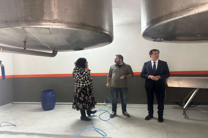 ARÜ’den Hanak’ta sanayi iş birliği adımı