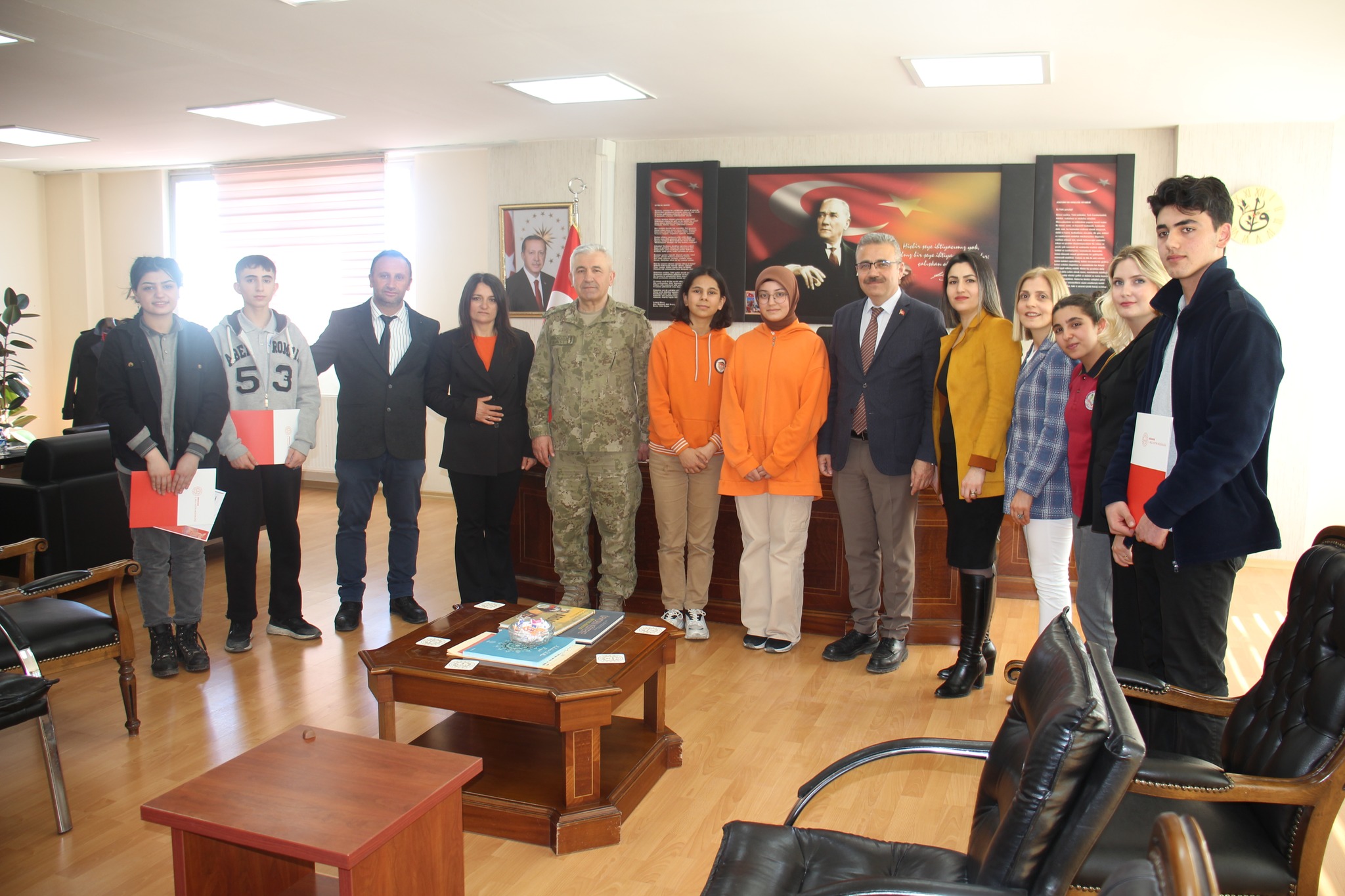 Genç yetenekler ödüllerini aldı