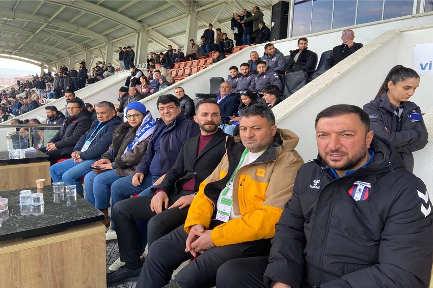 Boğalar, Sason engelini tek golle aştı:Çekim ‘Serhat Ardahansporu güzel günler bekliyor’