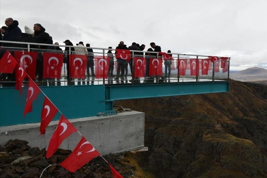 Ensar Öğüt Seyir Terası Hizmete Açıldı