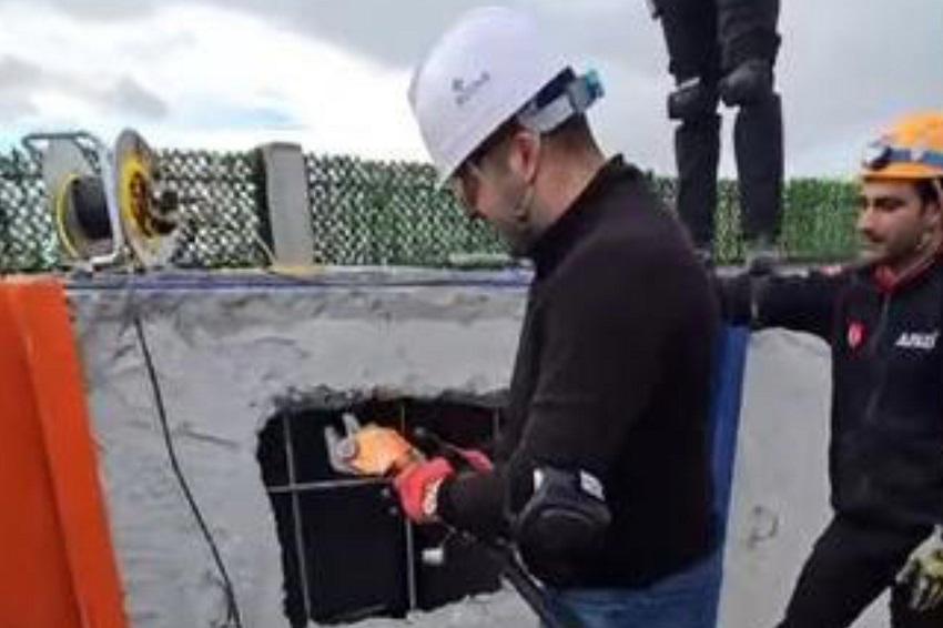 Polis silahı bıraktı hilti kullandı