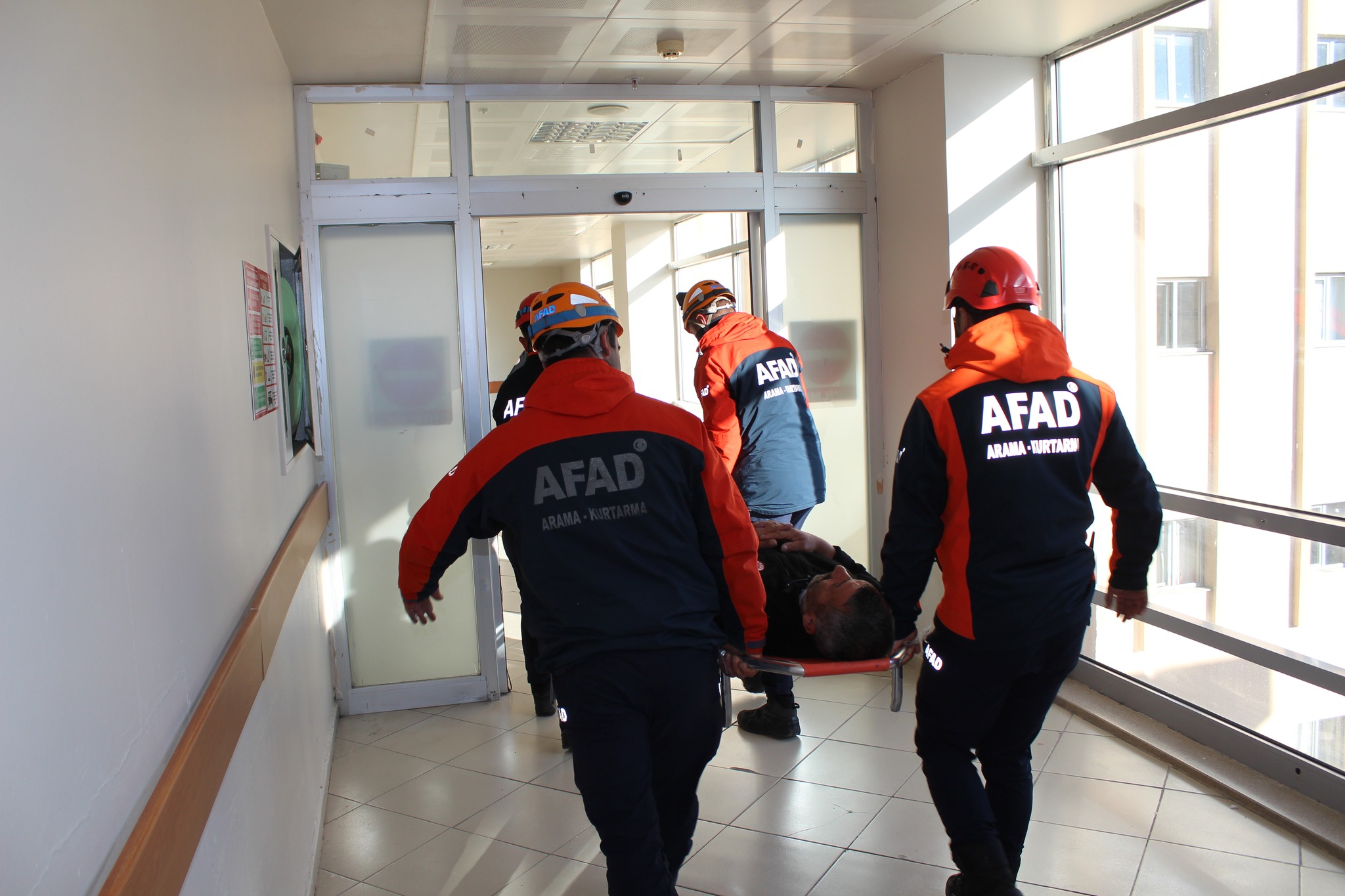 Ardahan Devlet Hastanesi’nde tatbikat gerçeğini aratmadı