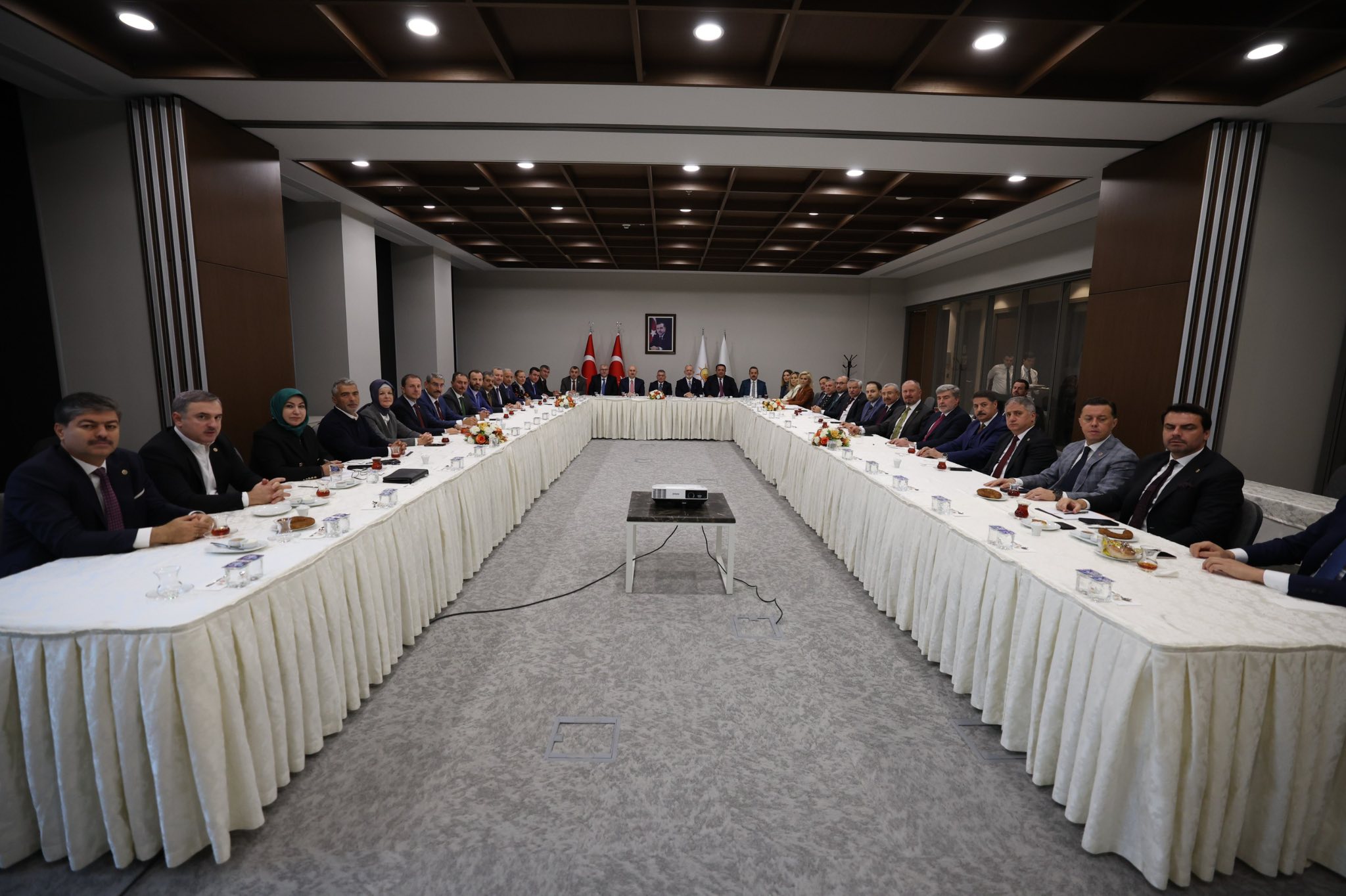 Vekil Koç: Hizmet ve gönül siyasetimizi daha da güçlendireceğiz